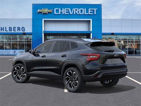 New 2026 Chevrolet Trax RS w/ Sunroof Package image 3