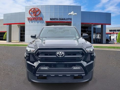 New 2026 Toyota Tacoma SR5 image 3