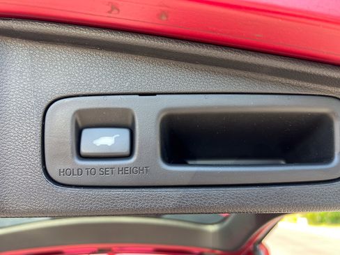 Used 2022 Honda CR-V Touring image 6