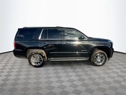Used 2020 GMC Yukon Denali image 5