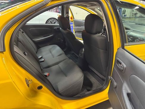 Used 2003 Dodge Neon SXT FWD image 15