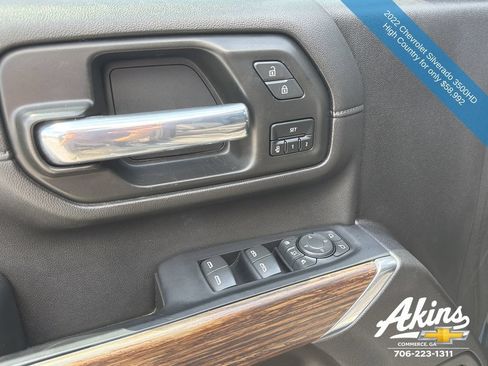 Used 2022 Chevrolet Silverado 3500 High Country AWD/4WD image 19