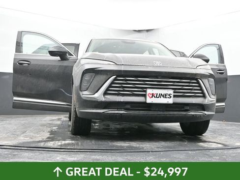 Used 2024 Buick Envision Preferred image 68