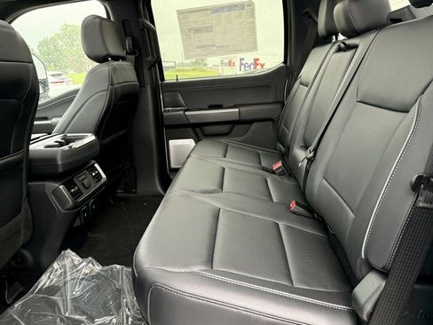 New 2025 Ford F150 Lariat w/ Equipment Group 502A High image 14