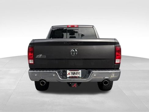 Used 2017 RAM 1500 Big Horn RWD image 10