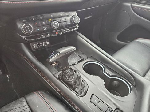 Used 2025 Dodge Durango R/T AWD/4WD image 32