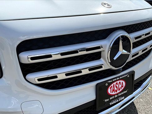 Used 2023 Mercedes-Benz GLB 250 4MATIC image 33