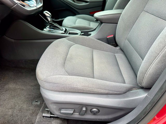 Used 2020 Hyundai Ioniq SE FWD image 14