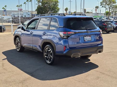 Used 2026 Subaru Forester Limited AWD/4WD image 6