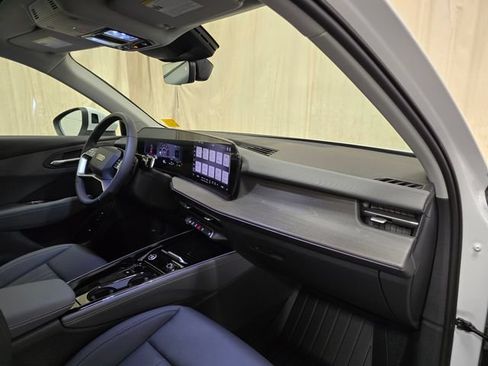 New 2026 Audi Q3 quattro 2.0T AWD/4WD image 37