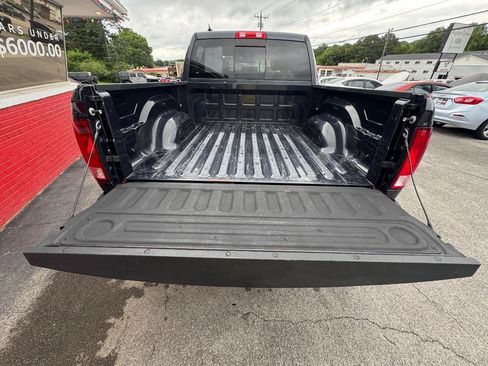 Used 2017 RAM 1500 Big Horn AWD/4WD image 23