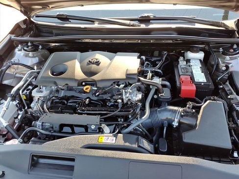 Used 2023 Toyota Camry SE FWD image 13