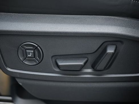 New 2026 Audi SQ5 Premium Plus image 21