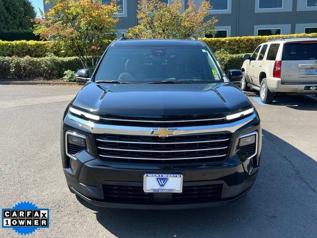Used 2026 Chevrolet Traverse LT w/ Driver Confidence Package AWD/4WD image 2