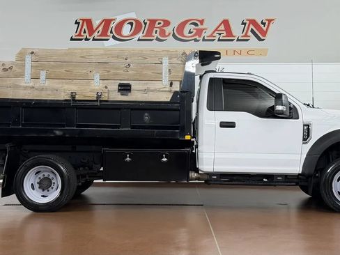 Used 2022 Ford F550 4x4 Regular Cab Super Duty image 2