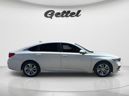 Used 2019 Honda Accord LX image 4