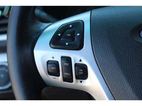 Used 2014 Ford Explorer XLT AWD/4WD image 19