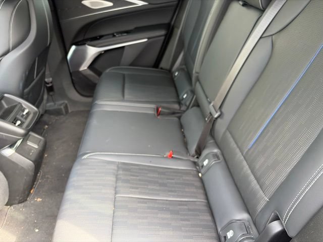 Certified 2024 Cadillac Lyriq Luxury AWD/4WD image 9