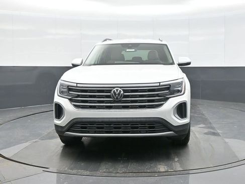 New 2026 Volkswagen Atlas SE AWD/4WD image 2