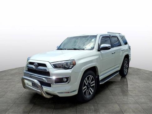 Used 2017 Toyota 4Runner Limited AWD/4WD image 3