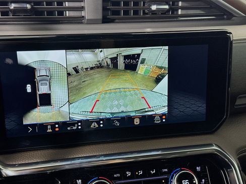 Certified 2025 GMC Sierra 1500 Denali image 15