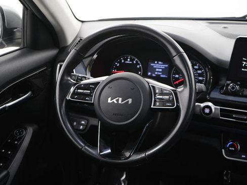 Used 2022 Kia Seltos S FWD image 14