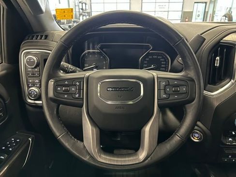 Used 2020 GMC Sierra 1500 Denali w/ Denali Ultimate Package AWD/4WD image 24