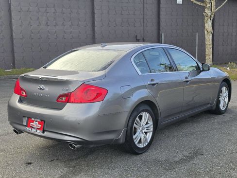 Used 2010 INFINITI G37 x Sedan w/ Premium Pkg image 5