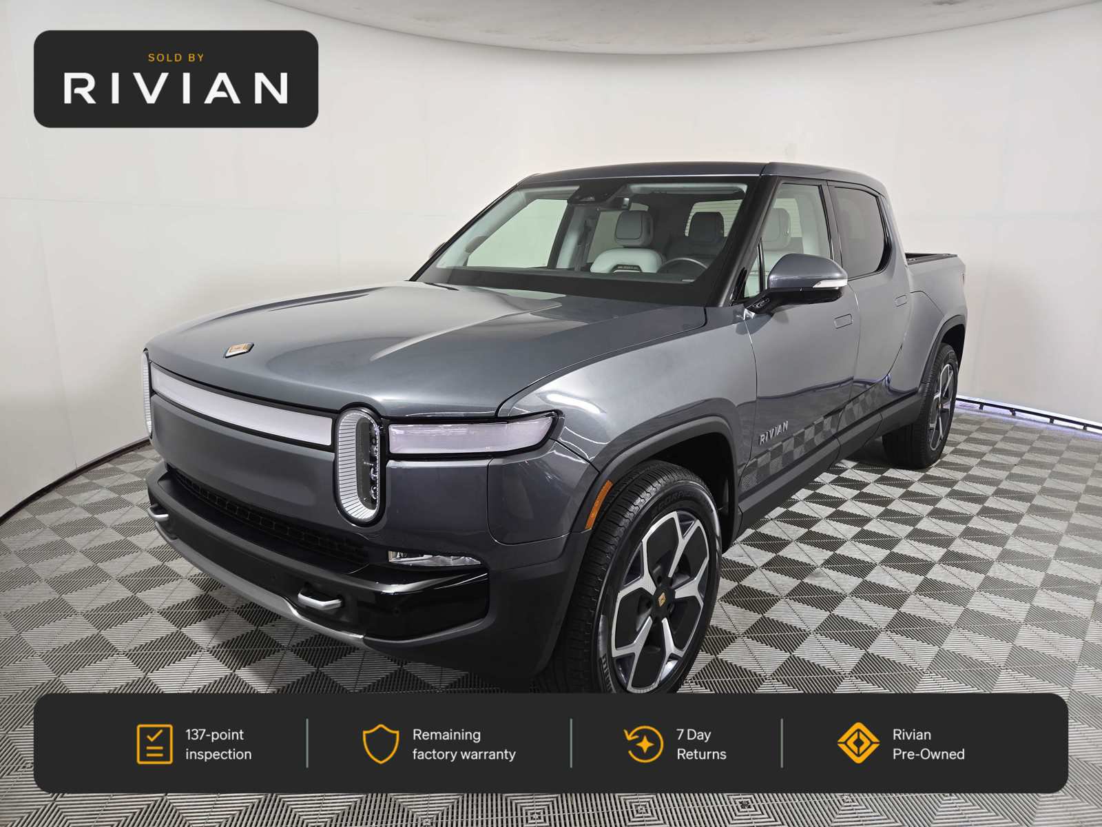 Used 2024 Rivian R1T Adventure Dual AWD/4WD image 1