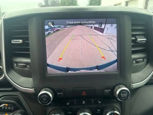 Used 2021 RAM 1500 Big Horn AWD/4WD image 14