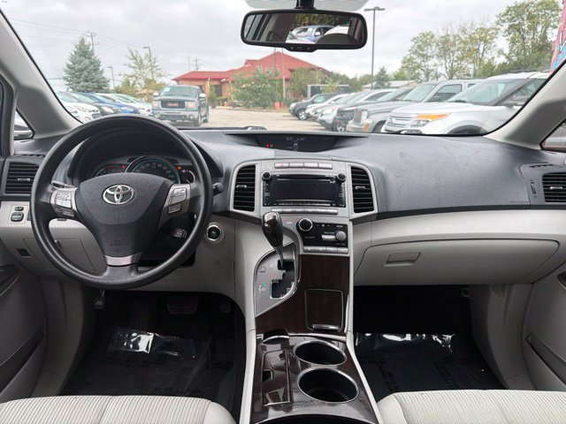 Used 2010 Toyota Venza AWD image 7