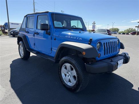 Used 2011 Jeep Wrangler Unlimited Sport w/ Trailer Tow Group AWD/4WD image 2