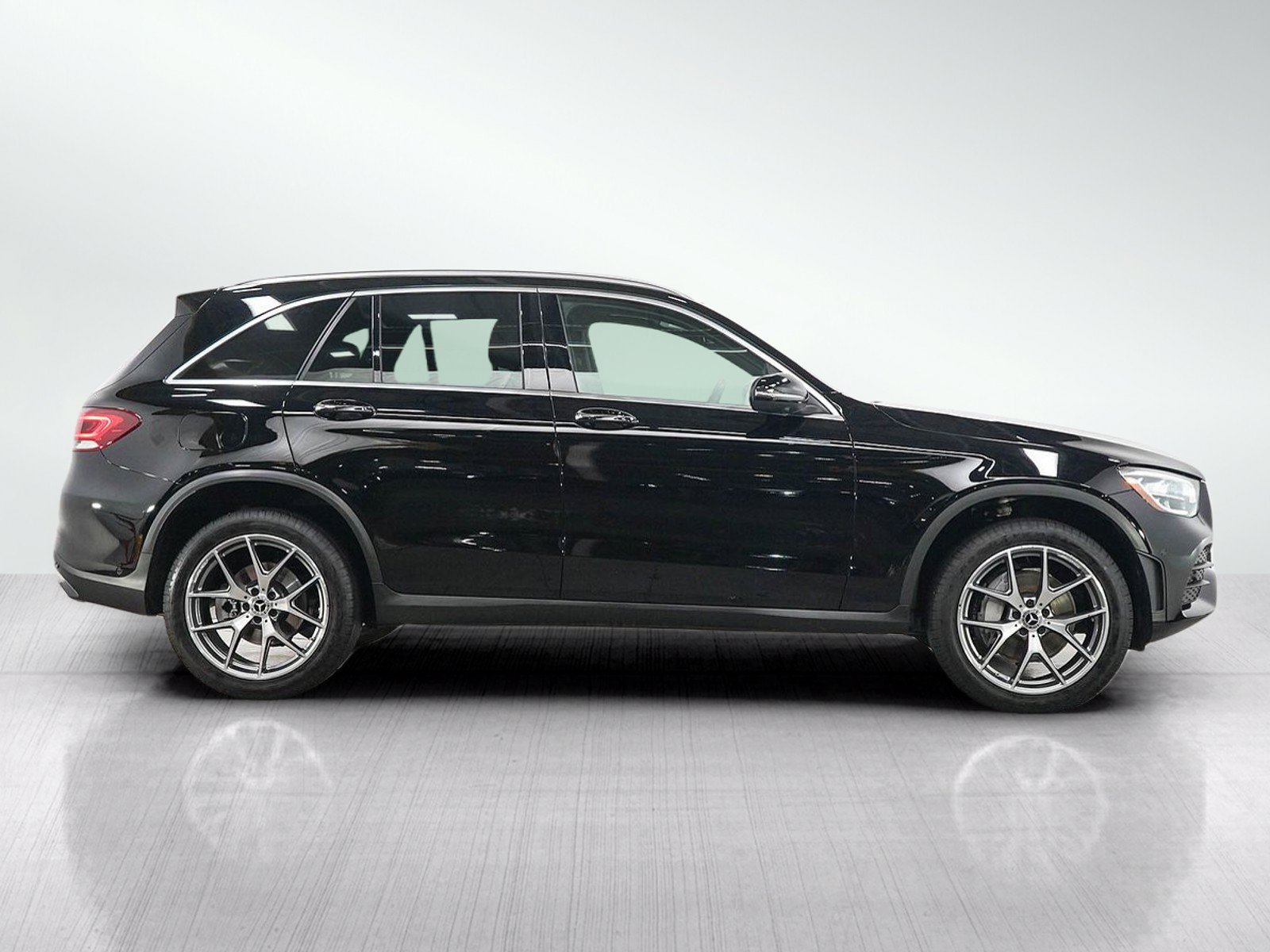 Used 2021 Mercedes-Benz GLC 300 4MATIC image 6