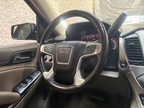 Used 2016 GMC Yukon SLT w/ Open Road Package AWD/4WD image 21