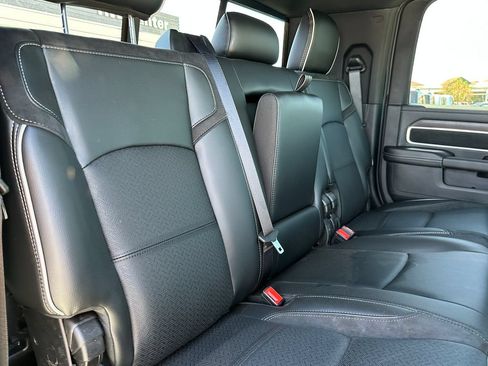 New 2026 RAM 3500 Laramie AWD/4WD image 19