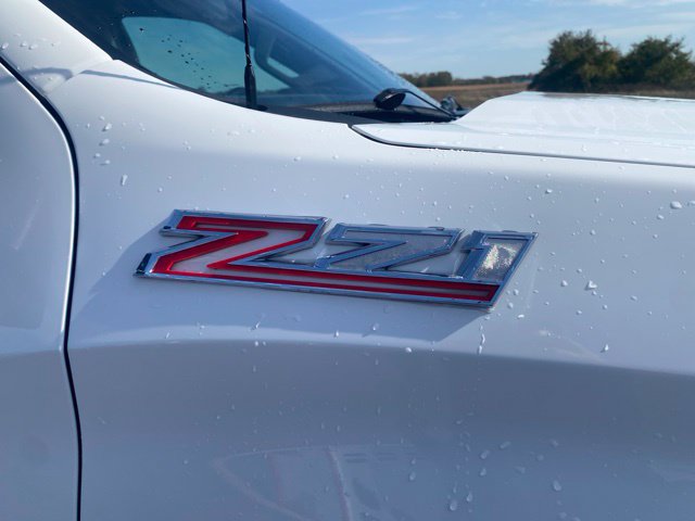 Used 2022 Chevrolet Silverado 1500 RST AWD/4WD image 3