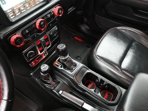 Used 2022 Jeep Gladiator Rubicon w/ LED Lighting Group image 22