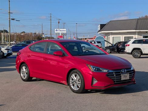 Used 2020 Hyundai Elantra SEL image 7