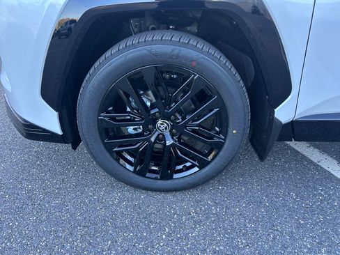 New 2026 Toyota RAV4 XSE AWD/4WD image 28