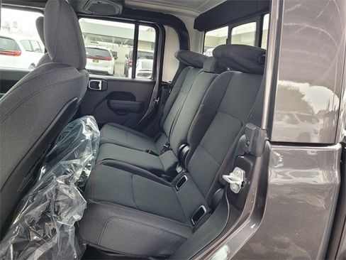New 2026 Jeep Gladiator Rubicon image 8
