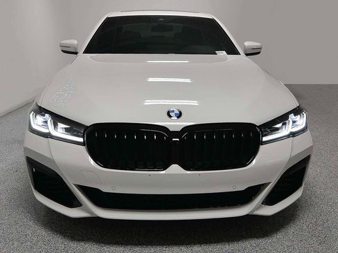 Certified 2022 BMW 540i w/ M Sport Package image 2