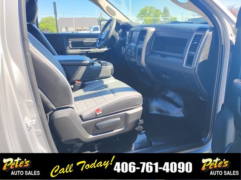 Used 2022 RAM 1500 Tradesman w/ Electronics Group AWD/4WD image 15