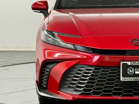 Used 2026 Toyota Camry SE w/ Convenience Package FWD image 7