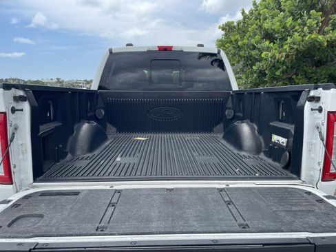 Used 2022 Ford F150 Lariat w/ Equipment Group 502A High AWD/4WD image 43
