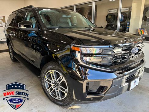 New 2026 Ford Expedition Max Active image 1