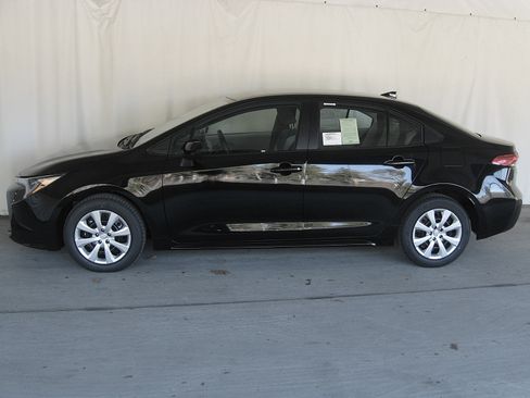 New 2026 Toyota Corolla LE image 4