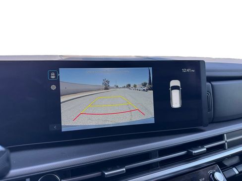 Used 2025 Hyundai Santa Fe SE FWD image 13