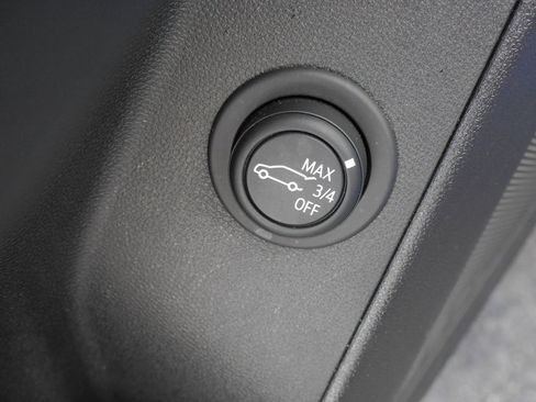 Used 2024 Chevrolet Equinox LT w/ LPO, Floor Liner Package image 22