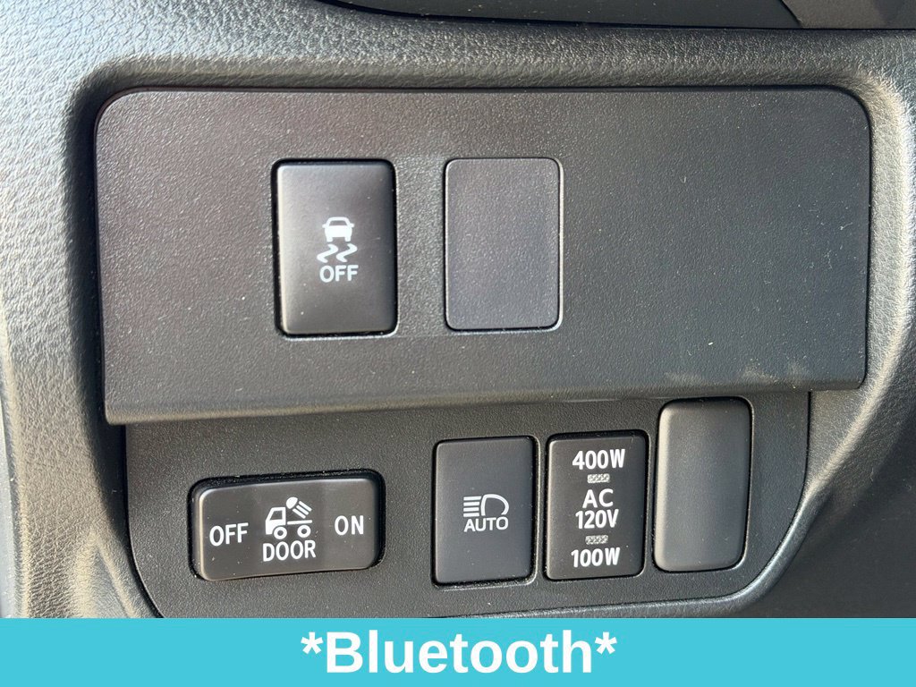 Used 2022 Toyota Tacoma TRD Sport w/ Technology Package AWD/4WD image 18