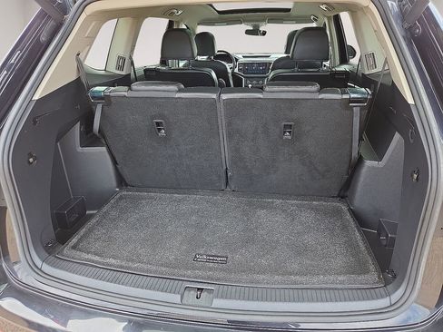 Used 2022 Volkswagen Atlas SEL Premium AWD/4WD image 19